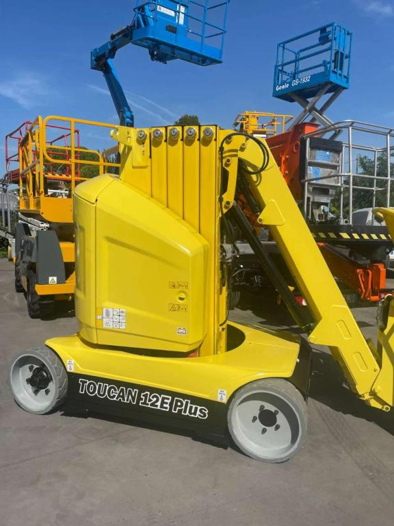 JLG TOUCAN 12E PLUS - Platformă verticală: Foto 4 JLG TOUCAN 12E PLUS - Platformă verticală: Foto 4