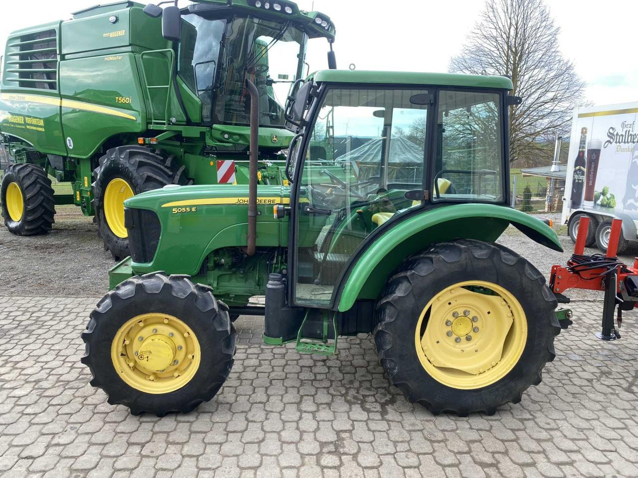 John Deere 5055E - Tractor agricol: Foto 4 John Deere 5055E - Tractor agricol: Foto 4