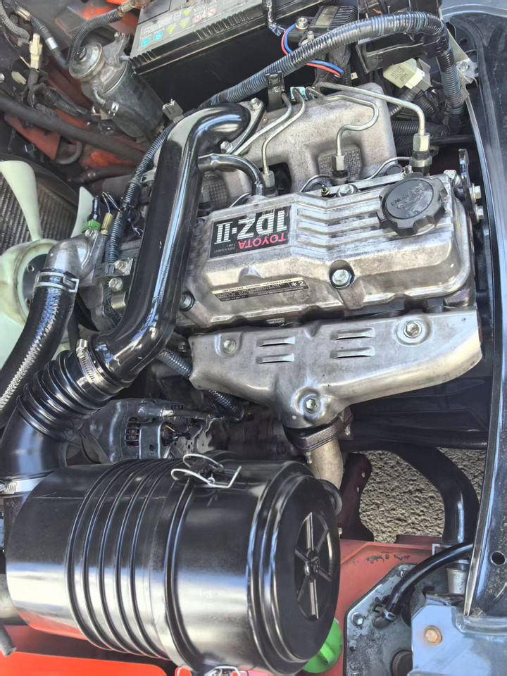 TOYOTA 8FD30 7FD30 FD50 FD100 Japan original 2.5ton 3Ton 3.5ton 5ton 7T 10t Used Diesel Forklift - Stivuitor diesel: Foto 5 TOYOTA 8FD30 7FD30 FD50 FD100 Japan original 2.5ton 3Ton 3.5ton 5ton 7T 10t Used Diesel Forklift - Stivuitor diesel: Foto 5