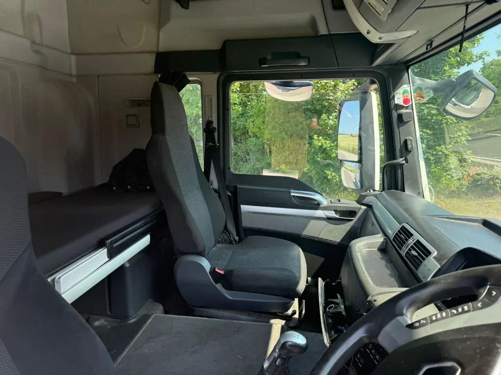 Leasing de  MAN TGS 26.440 6x2 (OUF) MAN TGS 26.440 6x2 (OUF): Foto 7