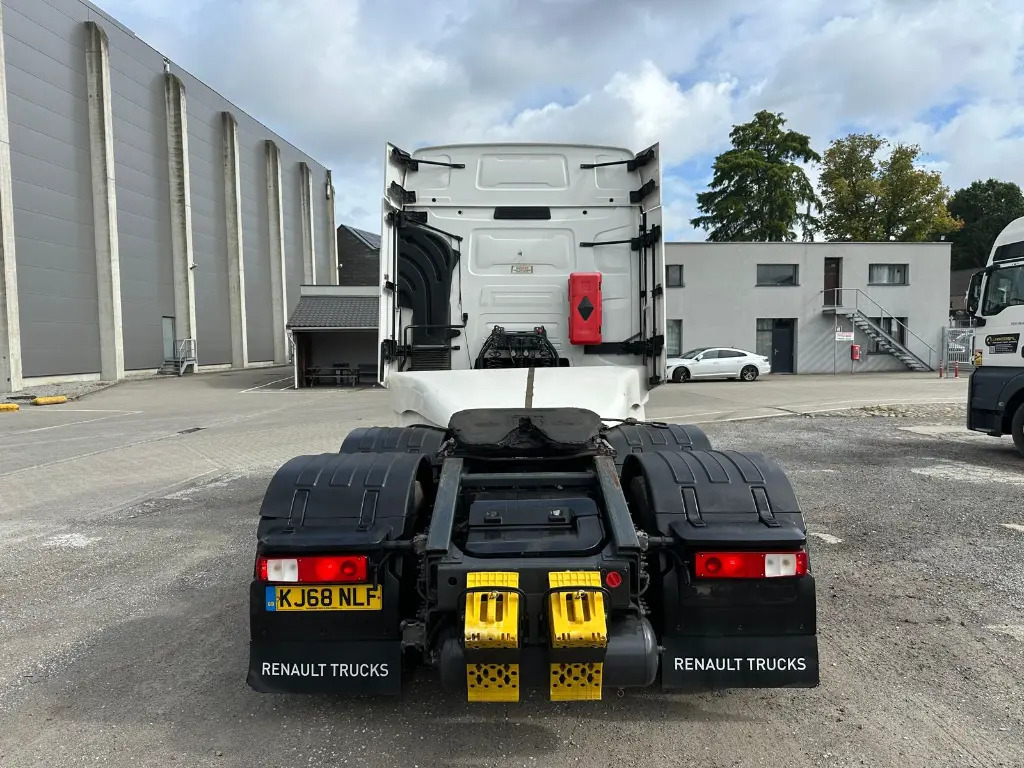 Renault T 480 (NLF) - Cap tractor: Foto 5 Renault T 480 (NLF) - Cap tractor: Foto 5