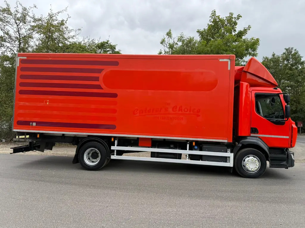 Renault D16 High - Fridgebox - Camion frigider: Foto 4 Renault D16 High - Fridgebox - Camion frigider: Foto 4