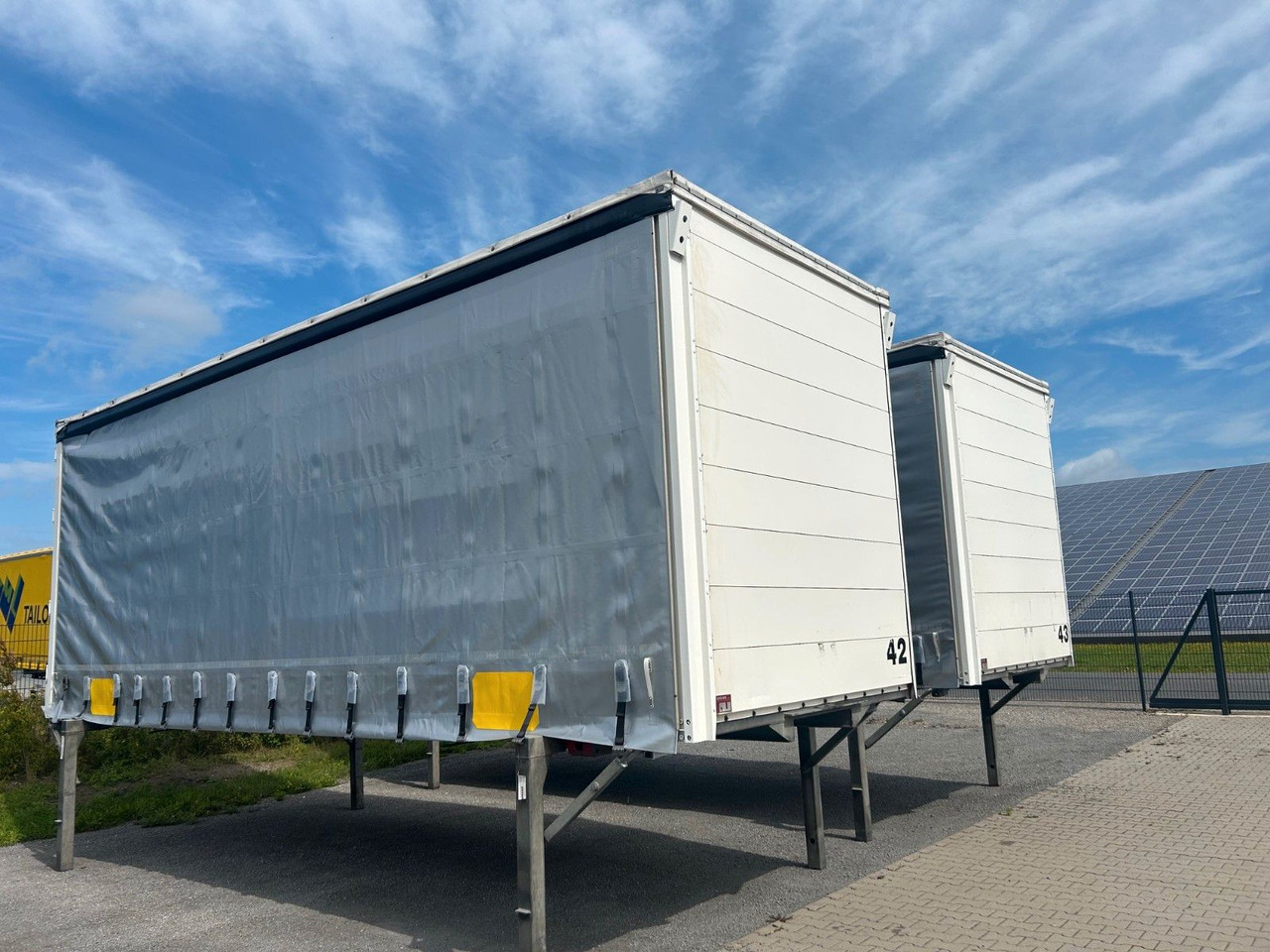 Wecon 6x Wechselpritschen Schiebeplane/Bordwand WP745S - Caroserie cu prelata: Foto 3 Wecon 6x Wechselpritschen Schiebeplane/Bordwand WP745S - Caroserie cu prelata: Foto 3