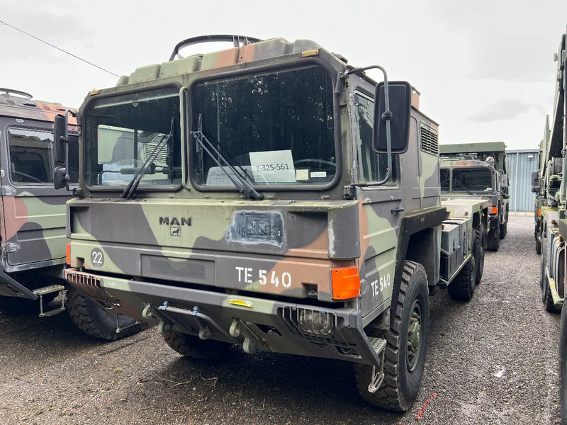 MAN KAT 25.422DFAEG 6X6 CABIN CHASSIS - TWIST LOCKS SYSTEM - Camion: Foto 1 MAN KAT 25.422DFAEG 6X6 CABIN CHASSIS - TWIST LOCKS SYSTEM - Camion: Foto 1