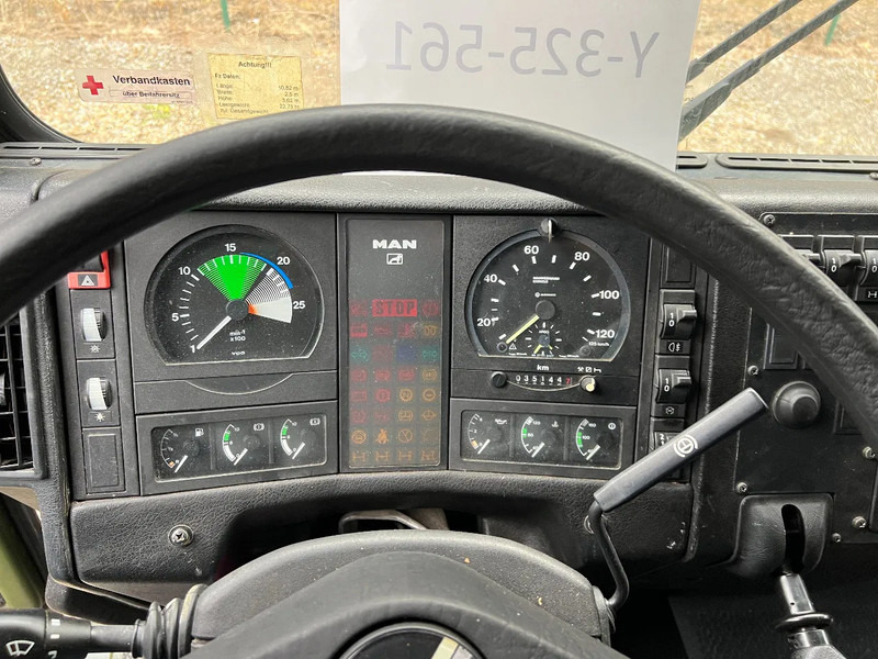 MAN KAT 25.422DFAEG 6X6 CABIN CHASSIS - TWIST LOCKS SYSTEM - Camion: Foto 3 MAN KAT 25.422DFAEG 6X6 CABIN CHASSIS - TWIST LOCKS SYSTEM - Camion: Foto 3