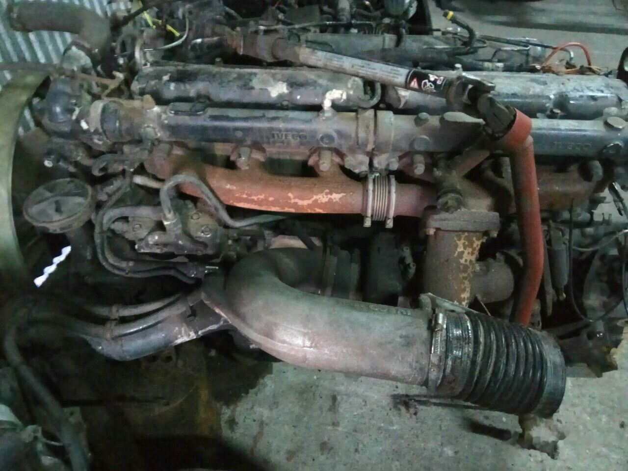 IVECO 8210.42L IVECO Magirus truck - Motor pentru Camion: Foto 1 IVECO 8210.42L IVECO Magirus truck - Motor pentru Camion: Foto 1