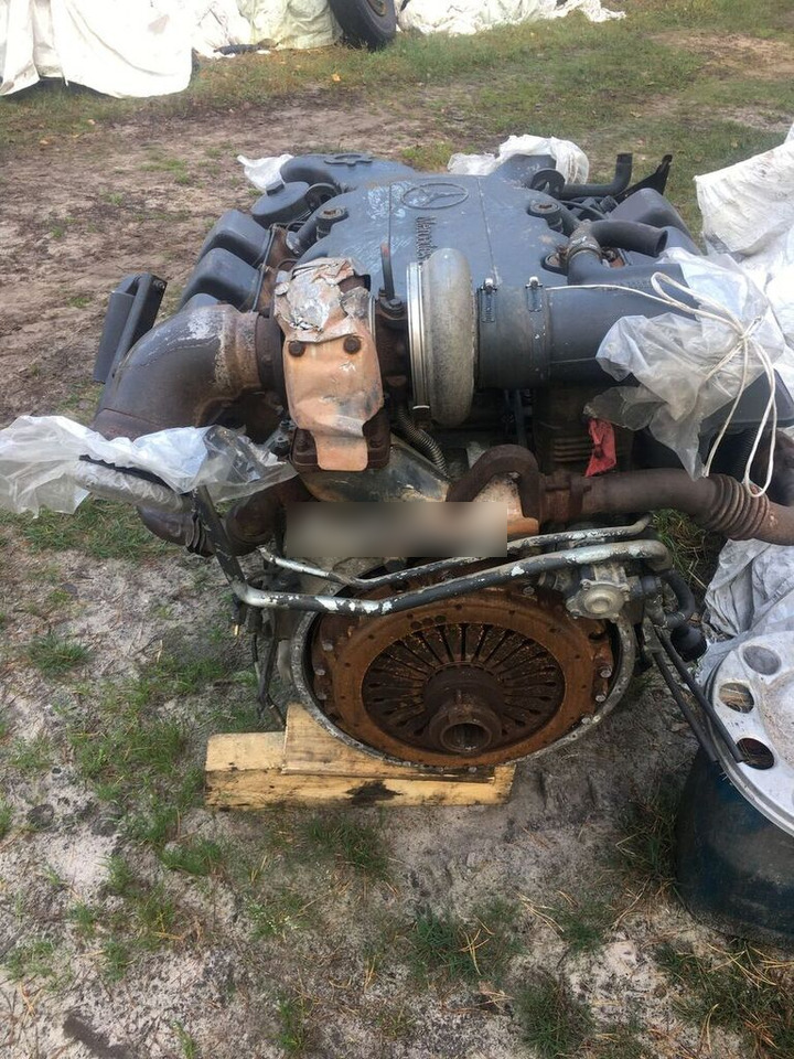 Mercedes-Benz OM501LA Mercedes-Benz Actrosa OM 501LA truck - Motor pentru Camion: Foto 4 Mercedes-Benz OM501LA Mercedes-Benz Actrosa OM 501LA truck - Motor pentru Camion: Foto 4