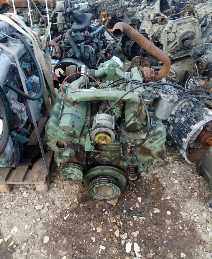 OM 422 V8 BiTurbo Mercedes-Benz - Motor pentru Camion: Foto 4 OM 422 V8 BiTurbo Mercedes-Benz - Motor pentru Camion: Foto 4