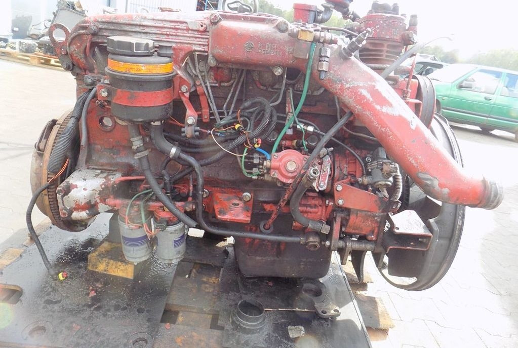 IVECO 8060.45B IVECO Eurocargo 6.0 - Motor pentru Camion: Foto 1 IVECO 8060.45B IVECO Eurocargo 6.0 - Motor pentru Camion: Foto 1