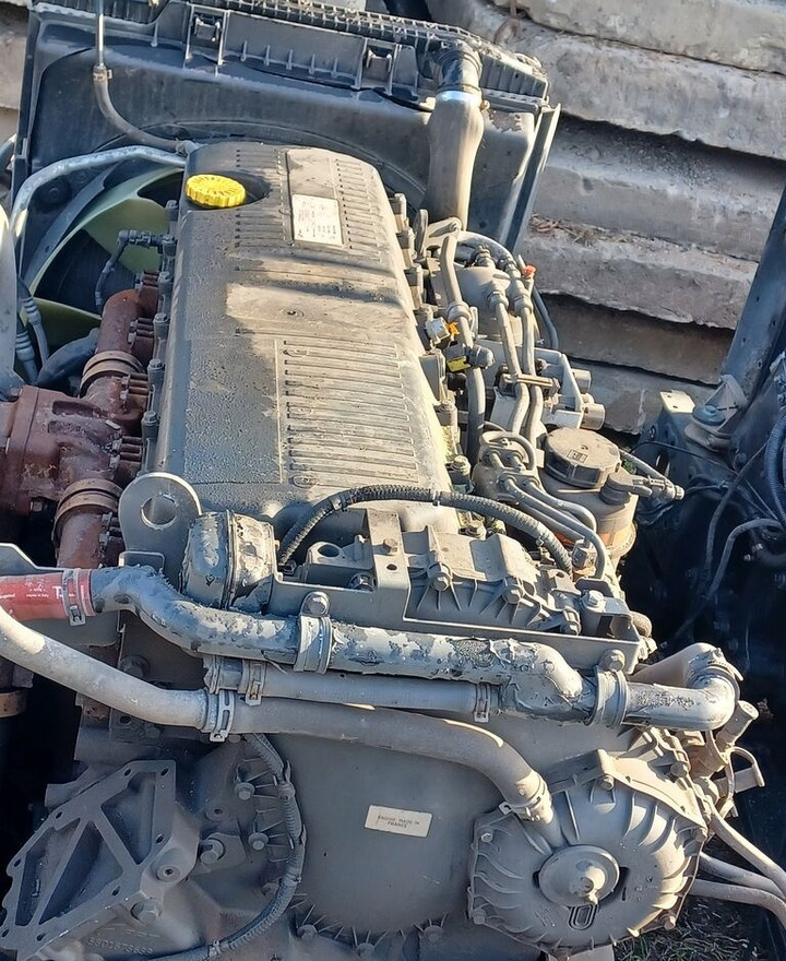 IVECO F3GGE611B*N   IVECO truck - Motor pentru Camion: Foto 2 IVECO F3GGE611B*N   IVECO truck - Motor pentru Camion: Foto 2