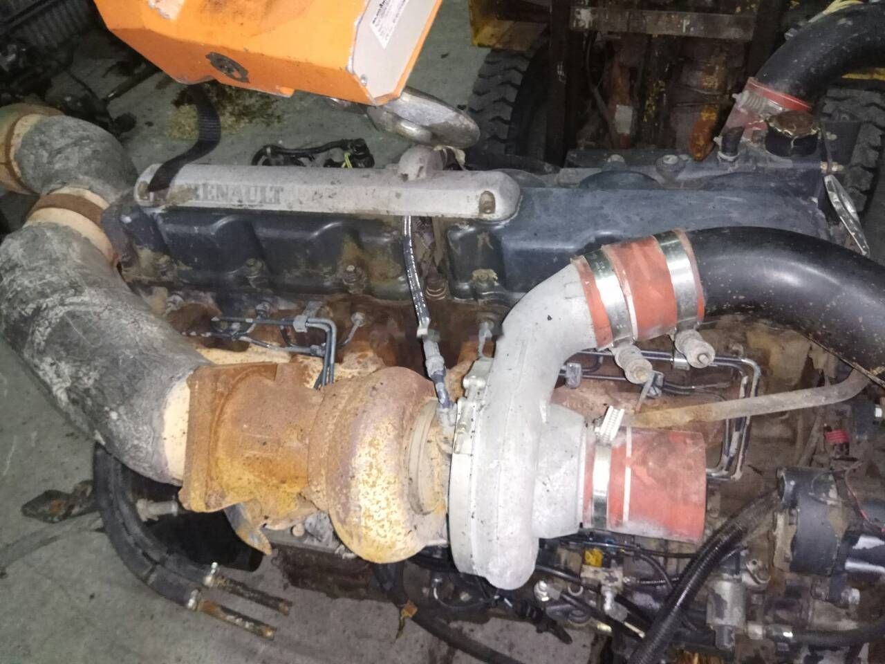 Renault MACK 430 Midr Renault Magnum - Motor pentru Camion: Foto 5 Renault MACK 430 Midr Renault Magnum - Motor pentru Camion: Foto 5