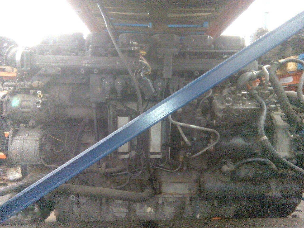 Scania HPI 420 DC1203 Scania 124 - Motor pentru Camion: Foto 2 Scania HPI 420 DC1203 Scania 124 - Motor pentru Camion: Foto 2