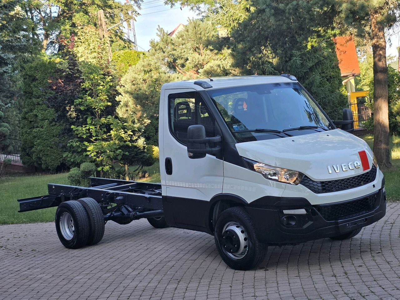 Iveco Daily 72c-17 Rama Pod Zabudowę Klima ! 3.0 HPI ! 170 Hp * Super Stan ! - Autoutilitară compactă: Foto 4 Iveco Daily 72c-17 Rama Pod Zabudowę Klima ! 3.0 HPI ! 170 Hp * Super Stan ! - Autoutilitară compactă: Foto 4