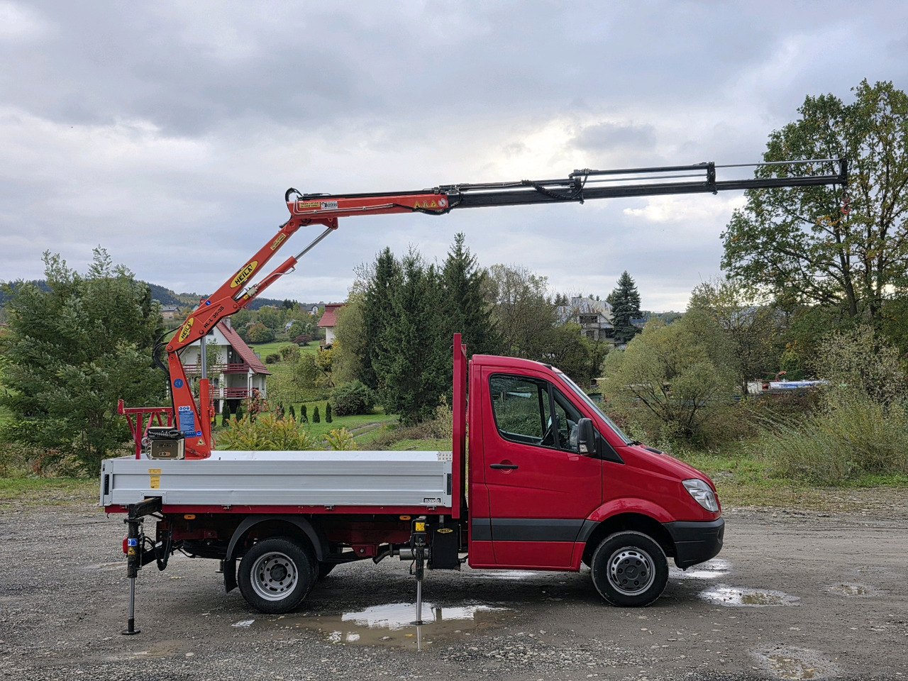 Mercedes-Benz Sprinter 418 CDI Skrzynia +HDS 10.5 M +Pilot ! 87000km ! - Autoutilitară cu platformă: Foto 3 Mercedes-Benz Sprinter 418 CDI Skrzynia +HDS 10.5 M +Pilot ! 87000km ! - Autoutilitară cu platformă: Foto 3