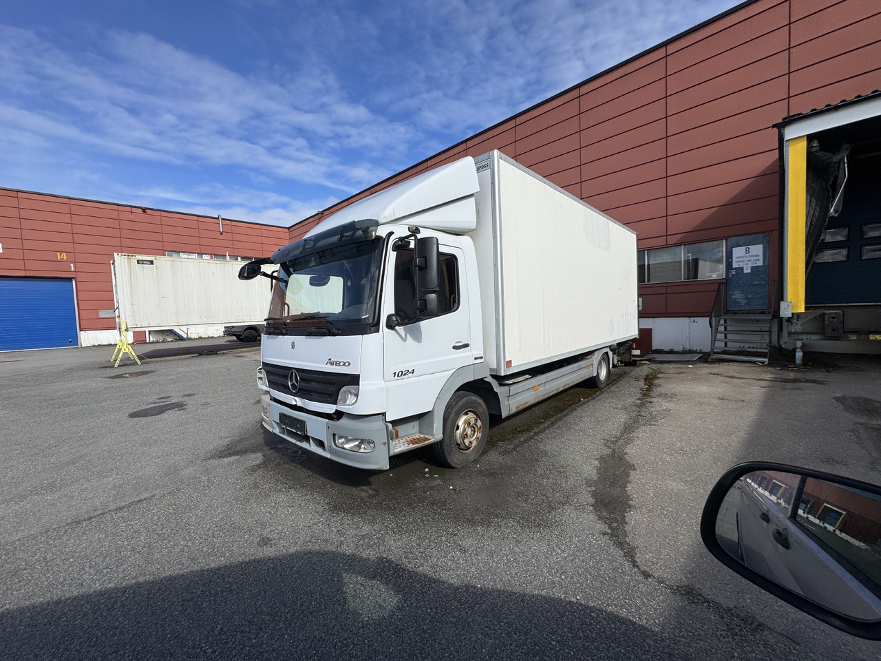 MERCEDES-BENZ Attego - Camion furgon: Foto 3 MERCEDES-BENZ Attego - Camion furgon: Foto 3