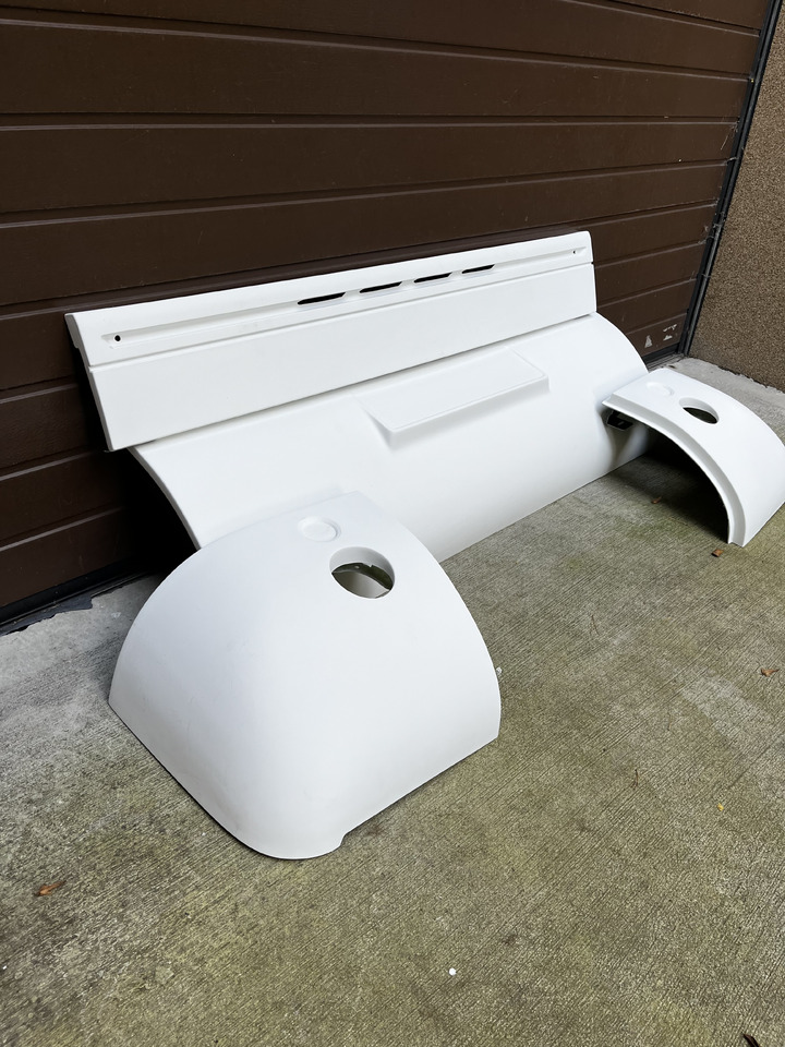 Zderzak przedni prawy, lewy, środkowy, atrapa, Van Hool T915 Zderzak przedni Van Hool T915 ACRON, ALICRON - Bară de protecție pentru Autocar: Foto 1 Zderzak przedni prawy, lewy, środkowy, atrapa, Van Hool T915 Zderzak przedni Van Hool T915 ACRON, ALICRON - Bară de protecție pentru Autocar: Foto 1