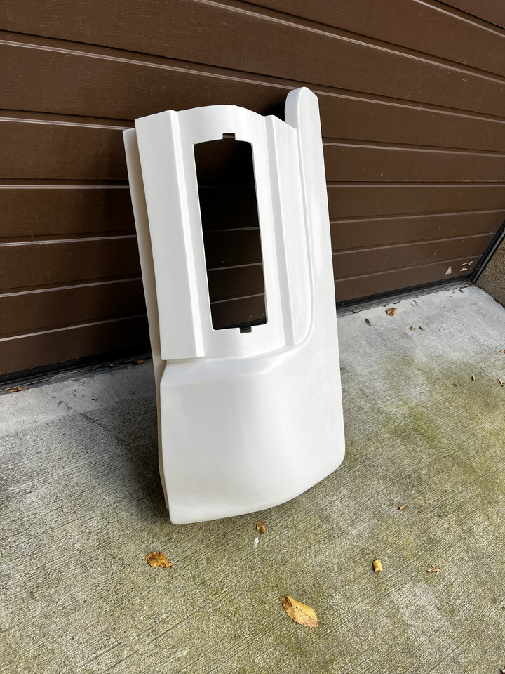 Narożnik, zderzak tylny lewy, prawy MAN Lion’s Coach - Colțul barei de protecție pentru Autocar: Foto 1 Narożnik, zderzak tylny lewy, prawy MAN Lion’s Coach - Colțul barei de protecție pentru Autocar: Foto 1