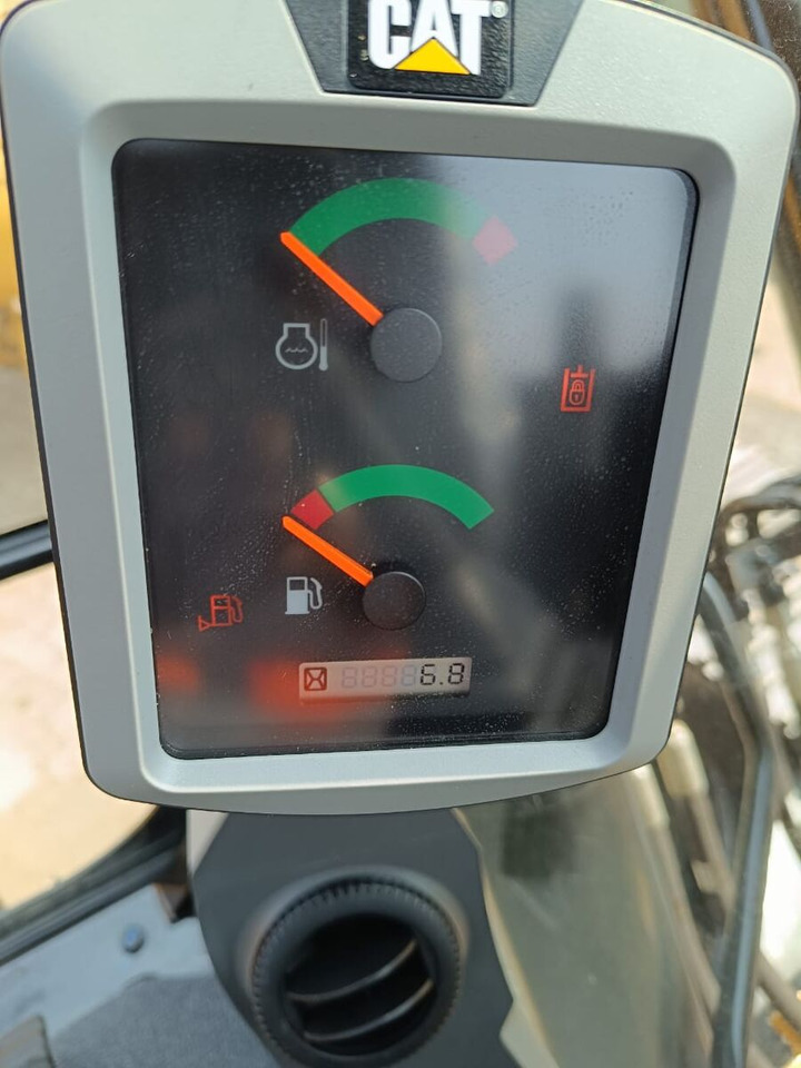 New Caterpillar 320D3GC tracked excavator - Excavator pe şenile: Foto 3 New Caterpillar 320D3GC tracked excavator - Excavator pe şenile: Foto 3