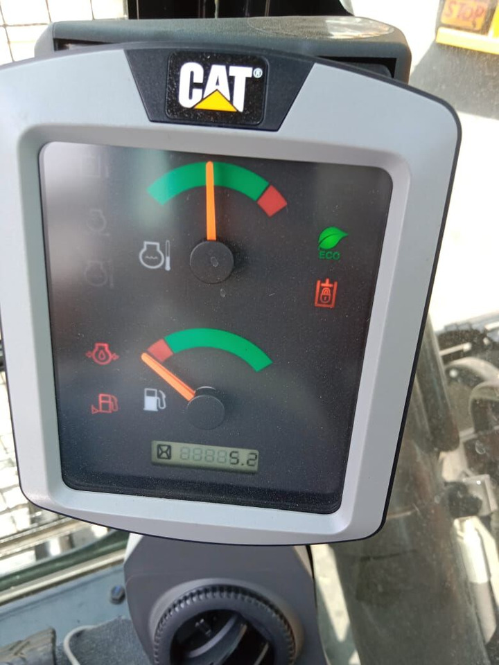 Excavator pe şenile nou New Caterpillar 320D3GC tracked excavator: Foto 6 Excavator pe şenile nou New Caterpillar 320D3GC tracked excavator: Foto 6