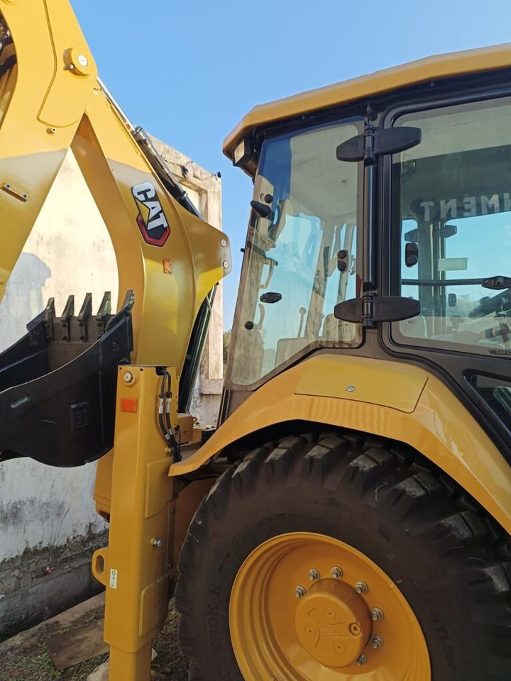 New Caterpillar 424 backhoe loader - Buldoexcavator: Foto 4 New Caterpillar 424 backhoe loader - Buldoexcavator: Foto 4