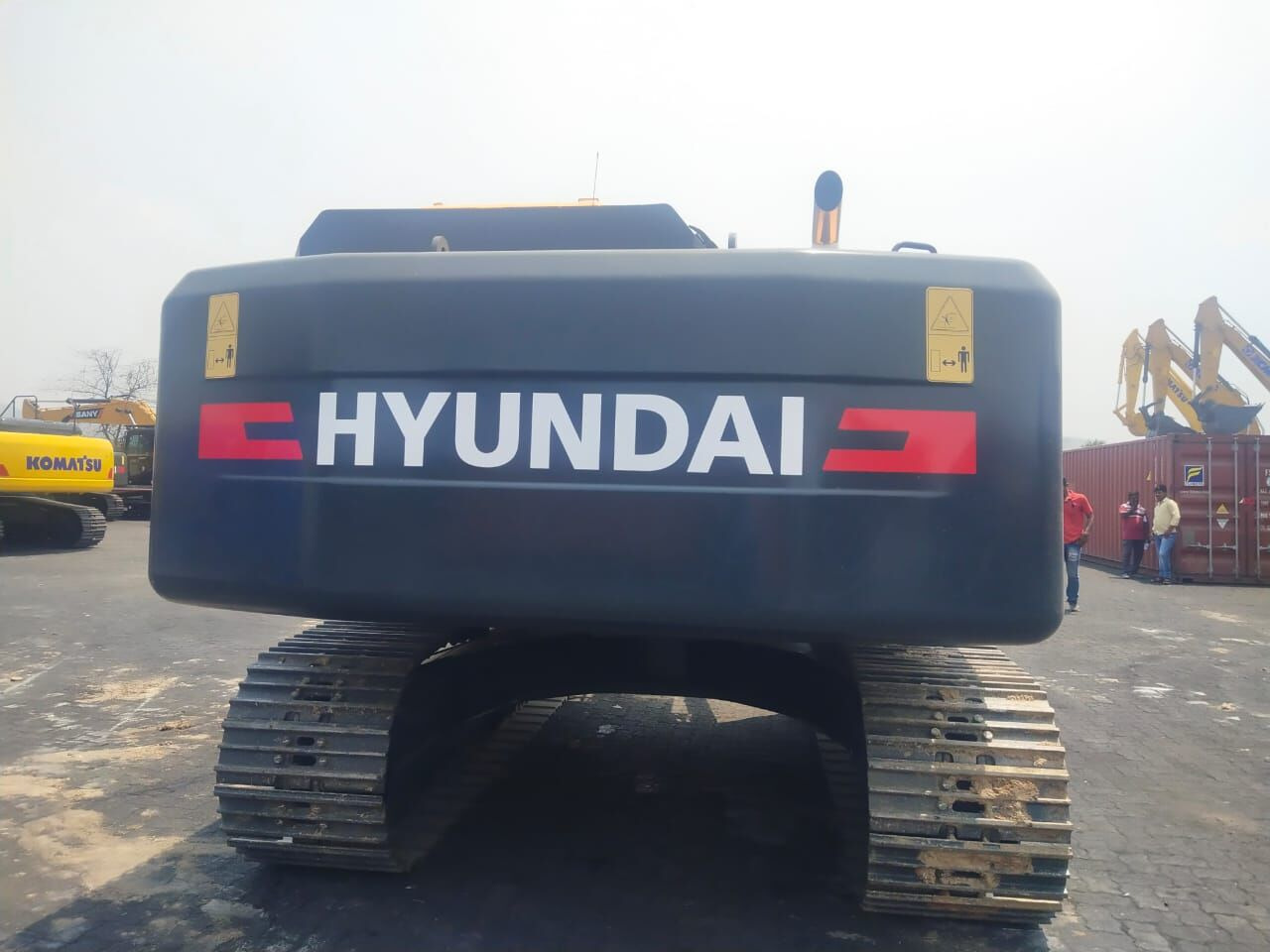New Hyundai R210 tracked excavator - Excavator pe şenile: Foto 4 New Hyundai R210 tracked excavator - Excavator pe şenile: Foto 4