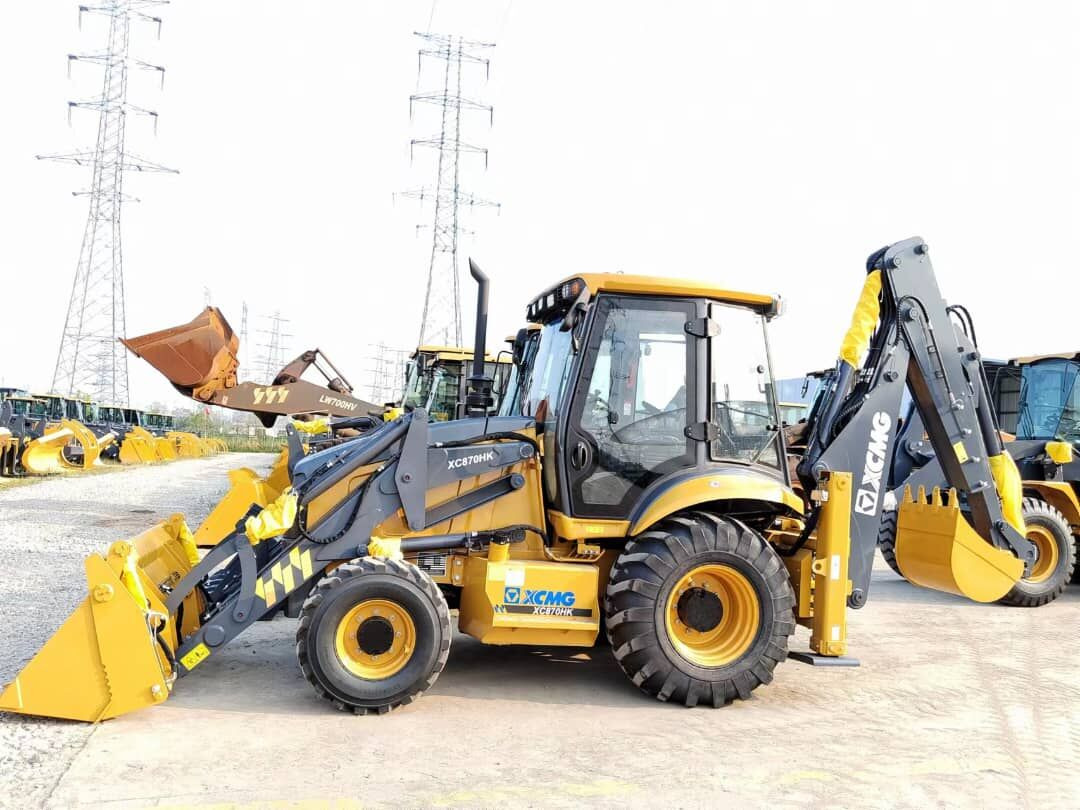 New XCMG XC870HK backhoe loader - Buldoexcavator: Foto 1 New XCMG XC870HK backhoe loader - Buldoexcavator: Foto 1