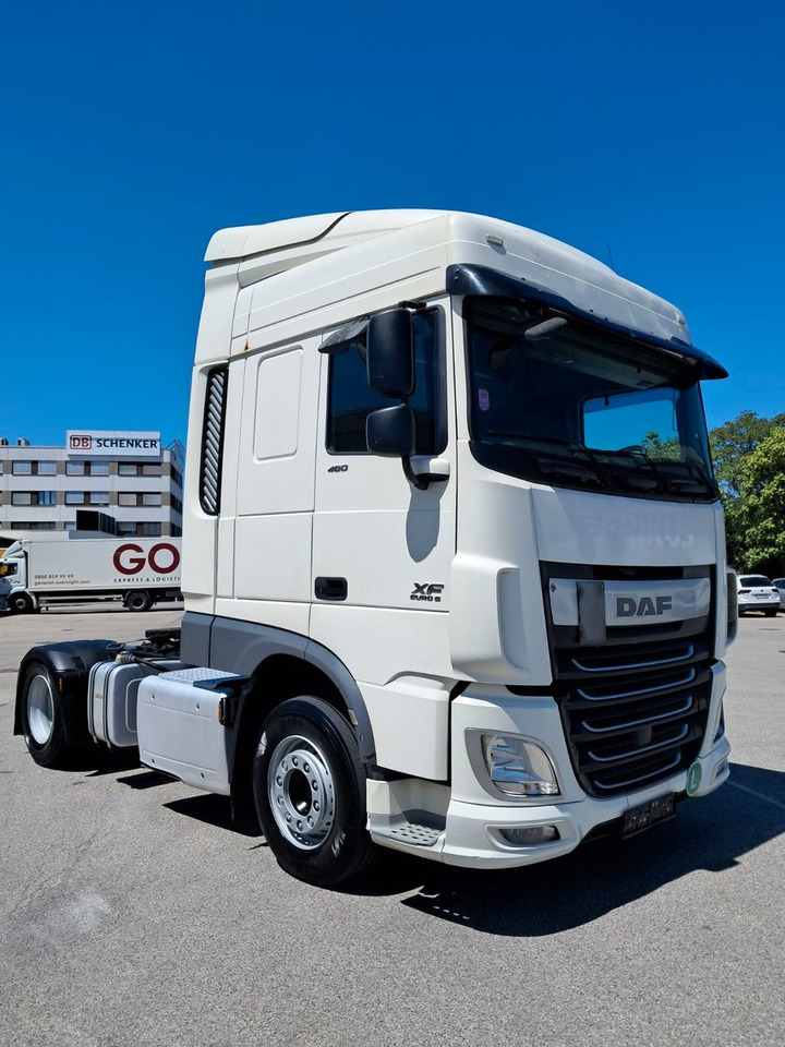 DAF XF 18.460 Schubboden | Klima | Retarder | Differ - Cap tractor: Foto 2 DAF XF 18.460 Schubboden | Klima | Retarder | Differ - Cap tractor: Foto 2