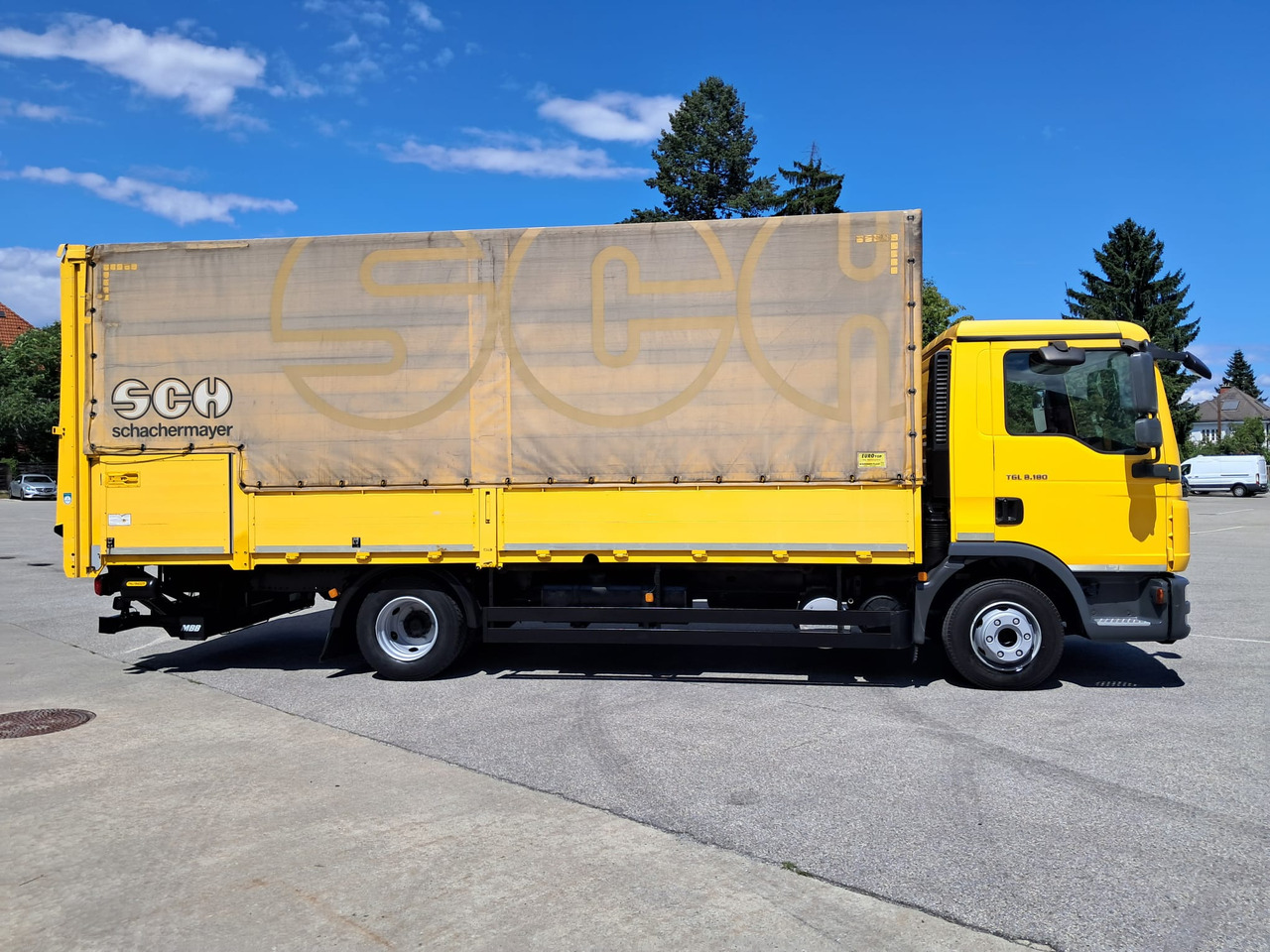 MAN MAN TGL 8.180 Pritsche + LBW | Klima | Tempomat | Schaltgetriebe - Camion platformă: Foto 3 MAN MAN TGL 8.180 Pritsche + LBW | Klima | Tempomat | Schaltgetriebe - Camion platformă: Foto 3