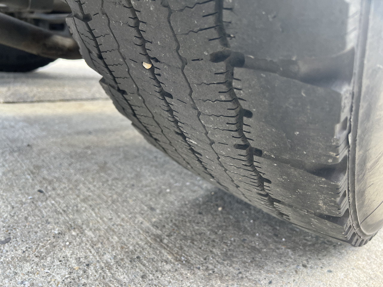 Camion şasiu MERCEDES-BENZ Antos 25 40 | Standheizung | Klima | Liftachse: Foto 32 Camion şasiu MERCEDES-BENZ Antos 25 40 | Standheizung | Klima | Liftachse: Foto 32