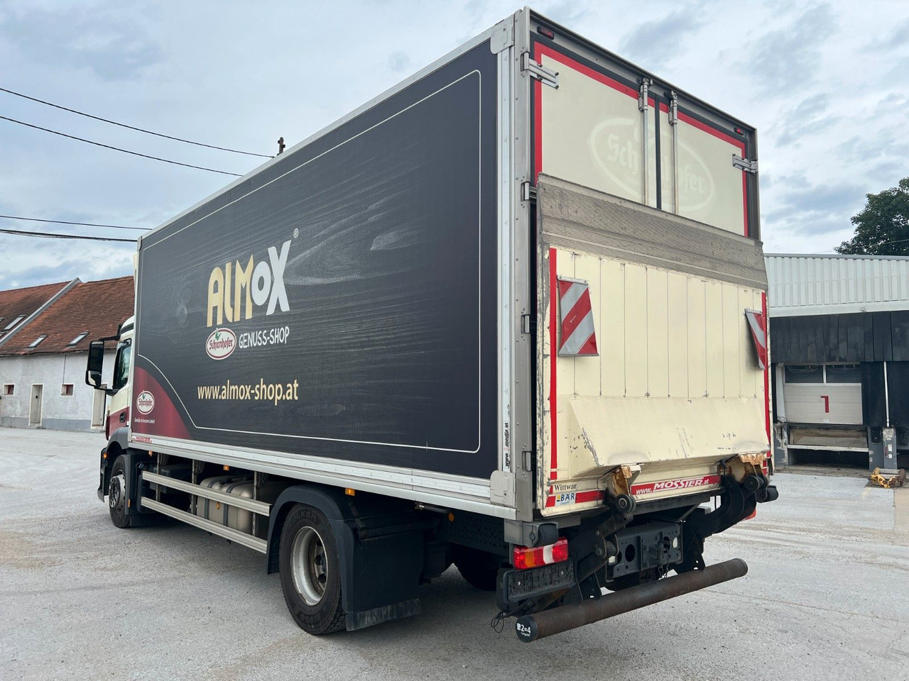 Mercedes-Benz Antos 1833 Kühlkoff LBW | Standheizung | Euro 6 - Camion frigider: Foto 5 Mercedes-Benz Antos 1833 Kühlkoff LBW | Standheizung | Euro 6 - Camion frigider: Foto 5