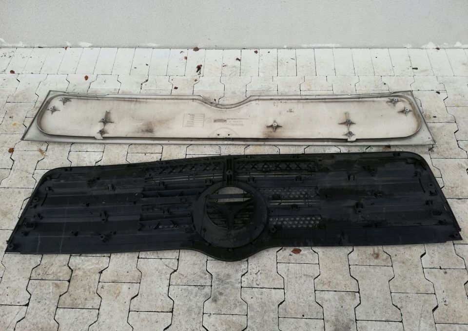 ATRAPA GRILL MASKA MERCEDES ATEGO EURO6 - Capotă pentru Camion: Foto 4 ATRAPA GRILL MASKA MERCEDES ATEGO EURO6 - Capotă pentru Camion: Foto 4