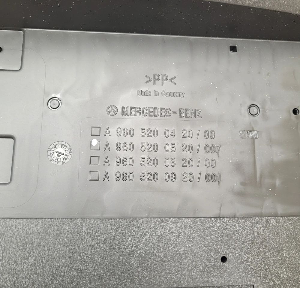 BŁOTNIK TYŁ MERCRDES ACTROS MP4 MP5 NOWY ORYGINAŁ A9605200420 CHWALIM116 - Aripă pentru Camion: Foto 3 BŁOTNIK TYŁ MERCRDES ACTROS MP4 MP5 NOWY ORYGINAŁ A9605200420 CHWALIM116 - Aripă pentru Camion: Foto 3