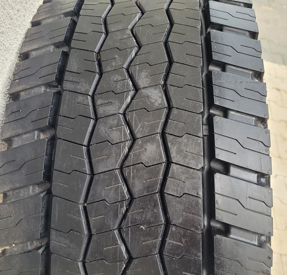 BRIDGESTON ECOPIA H DRIVE 295/60R22.5 2023R - Anvelopă pentru Camion: Foto 5 BRIDGESTON ECOPIA H DRIVE 295/60R22.5 2023R - Anvelopă pentru Camion: Foto 5