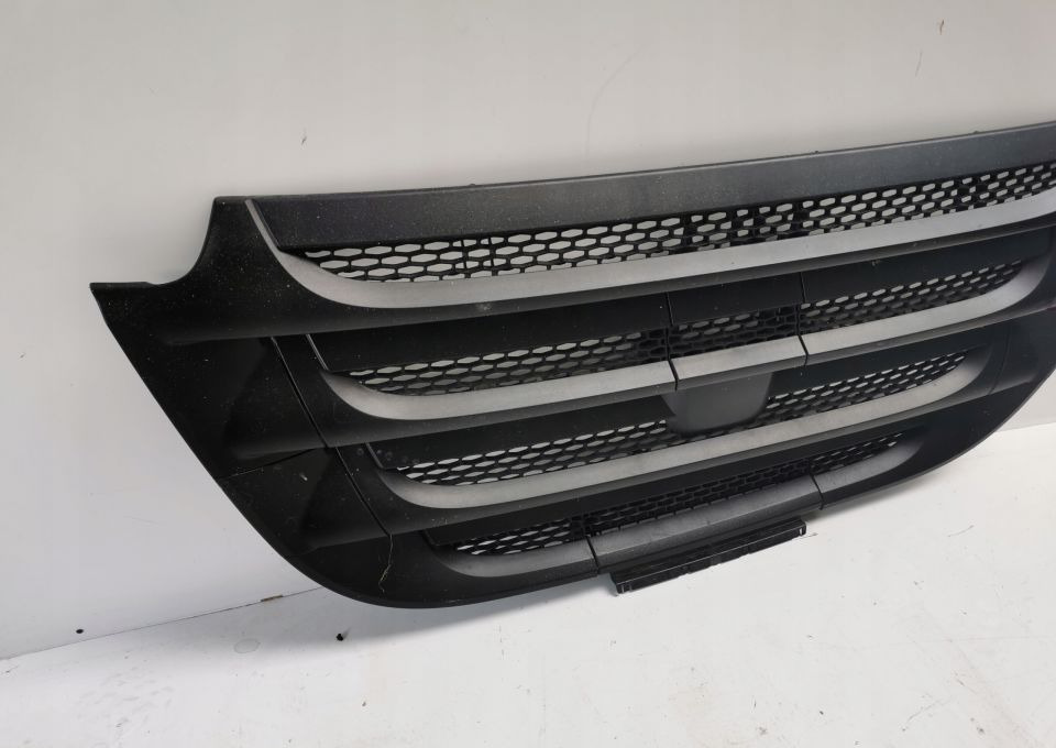 GRILL ATRAPA DAF CF EURO6 1886592 ORYGINAŁ - Grilă pentru Camion: Foto 3 GRILL ATRAPA DAF CF EURO6 1886592 ORYGINAŁ - Grilă pentru Camion: Foto 3