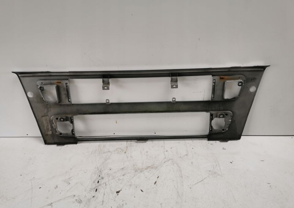 GRILL ATRAPA VOLVO Fh12 ORYGINAŁ - Grilă pentru Camion: Foto 5 GRILL ATRAPA VOLVO Fh12 ORYGINAŁ - Grilă pentru Camion: Foto 5