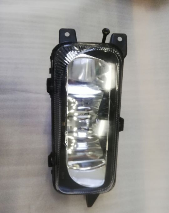 HALOGEN MERCEDES ACTROS MP3 MP3 LH - Far pentru Camion: Foto 1 HALOGEN MERCEDES ACTROS MP3 MP3 LH - Far pentru Camion: Foto 1