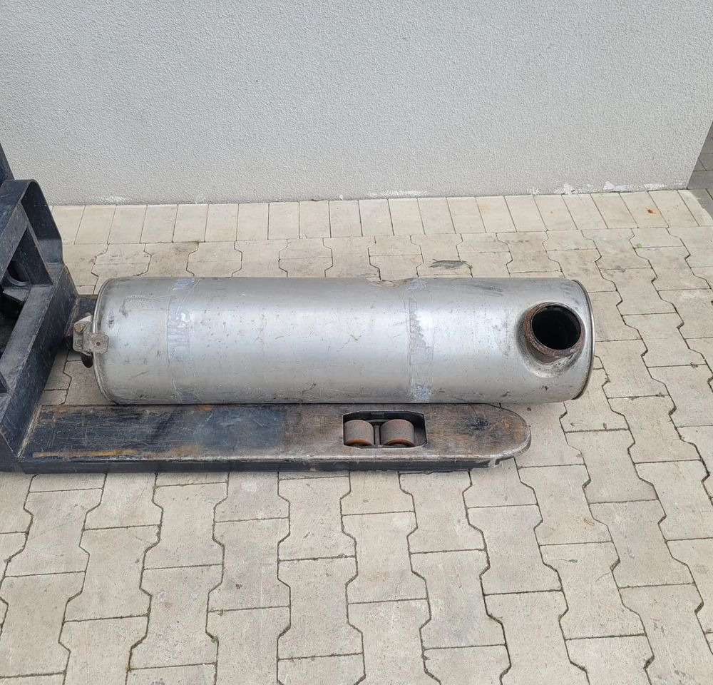 KATALIZATOR RENAULT MIDLUM OM 21669950 - Convertor catalitic pentru Camion: Foto 1 KATALIZATOR RENAULT MIDLUM OM 21669950 - Convertor catalitic pentru Camion: Foto 1