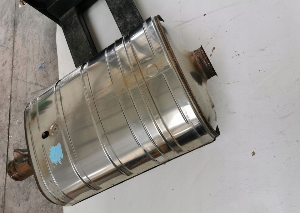 KATALIZATOR VOLVO FH GAMA K 21427939 P10 - Convertor catalitic pentru Camion: Foto 3 KATALIZATOR VOLVO FH GAMA K 21427939 P10 - Convertor catalitic pentru Camion: Foto 3