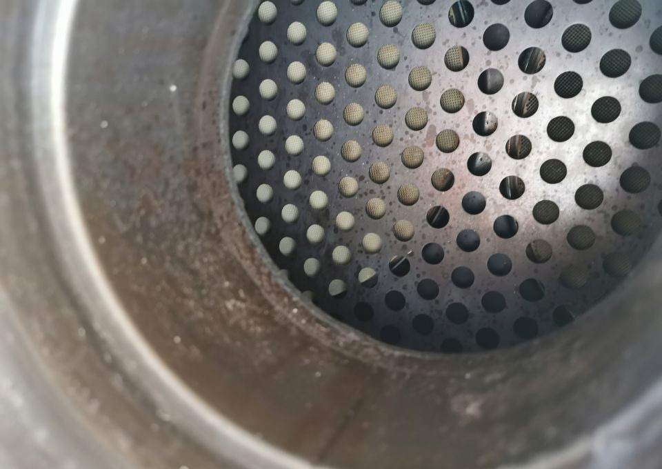 KATALIZATOR VOLVO FH GAMA K 21427939 P10 - Convertor catalitic pentru Camion: Foto 2 KATALIZATOR VOLVO FH GAMA K 21427939 P10 - Convertor catalitic pentru Camion: Foto 2