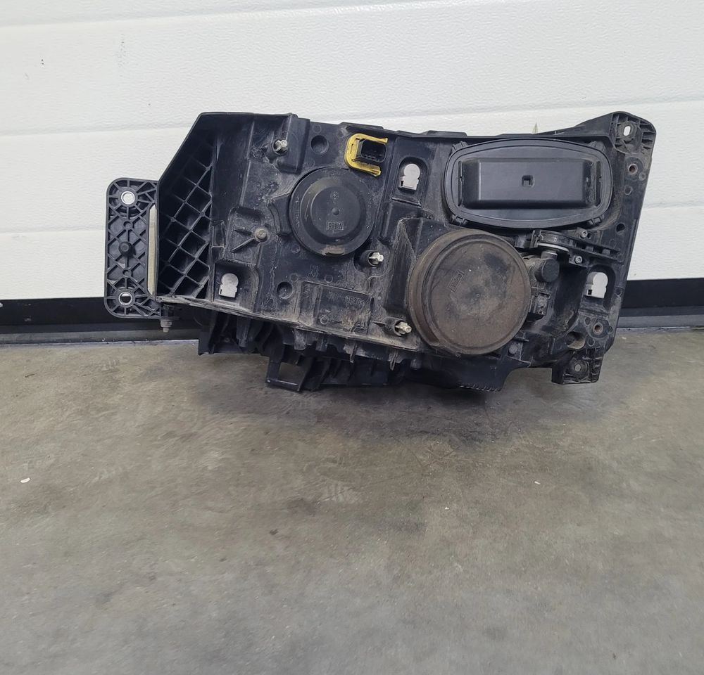 LAMPA LEWA RANGE T RENAULT LED OM 7482251329 - Lumină pentru Camion: Foto 4 LAMPA LEWA RANGE T RENAULT LED OM 7482251329 - Lumină pentru Camion: Foto 4