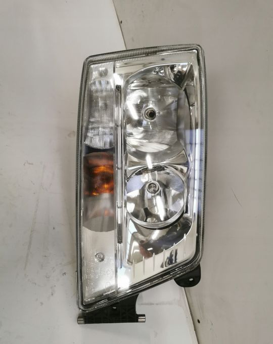 LAMPA MAN TGX TGS E6. LIFT LED RH. 81.25101-668 - Far pentru Camion: Foto 1 LAMPA MAN TGX TGS E6. LIFT LED RH. 81.25101-668 - Far pentru Camion: Foto 1