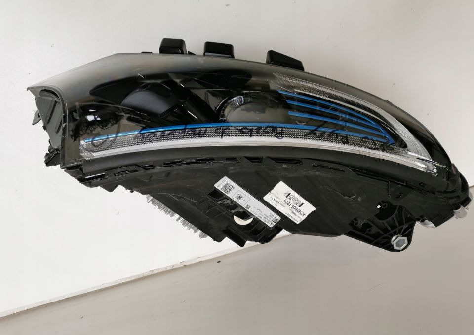 LAMPA MERCEDES EQC A 2939061201 PRAWA ORYGINAŁ - Far: Foto 4 LAMPA MERCEDES EQC A 2939061201 PRAWA ORYGINAŁ - Far: Foto 4