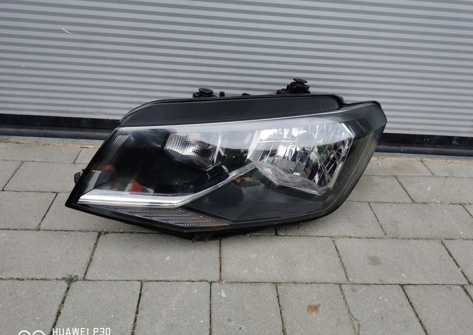 LAMPA PRZÓD VW CEDDY LEWA 2K1.9.I - Far: Foto 1 LAMPA PRZÓD VW CEDDY LEWA 2K1.9.I - Far: Foto 1