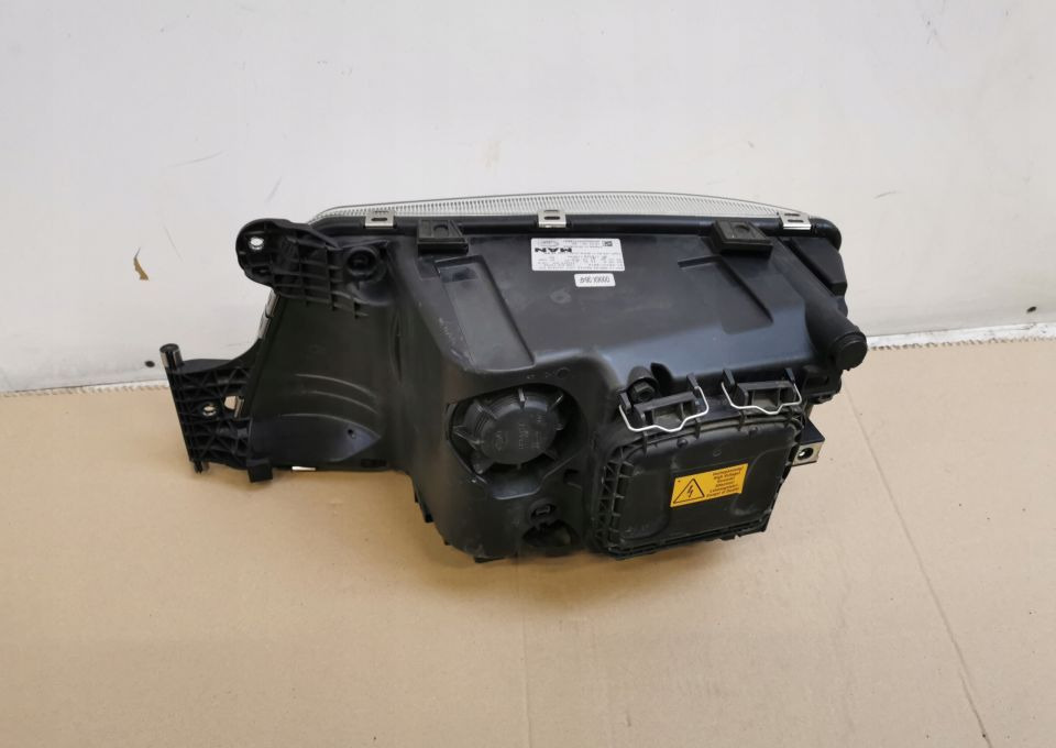 LAMPA XENON MAN TGX TGS RH.ORYGINAŁ LIFT MOCNY LED - Far pentru Camion: Foto 3 LAMPA XENON MAN TGX TGS RH.ORYGINAŁ LIFT MOCNY LED - Far pentru Camion: Foto 3