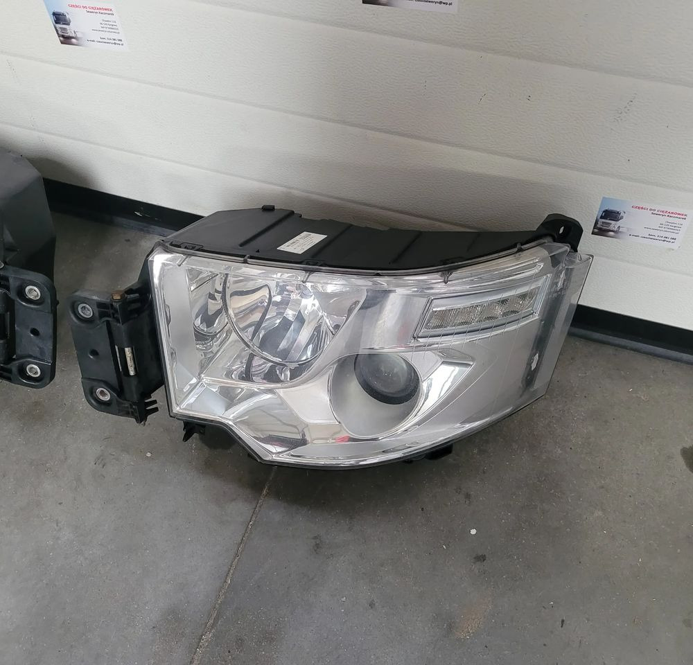 LAMPA XENON RENAULT RANGE T PRAWA LEWA - Lumină pentru Camion: Foto 3 LAMPA XENON RENAULT RANGE T PRAWA LEWA - Lumină pentru Camion: Foto 3