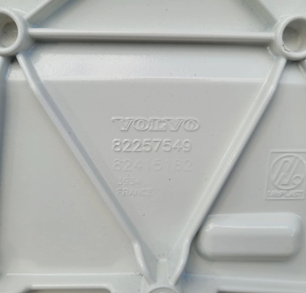 MASKA ATRAPA VOLVO FMX ORYGINAŁ 82257549 CHWALIM116 - Capotă pentru Camion: Foto 5 MASKA ATRAPA VOLVO FMX ORYGINAŁ 82257549 CHWALIM116 - Capotă pentru Camion: Foto 5