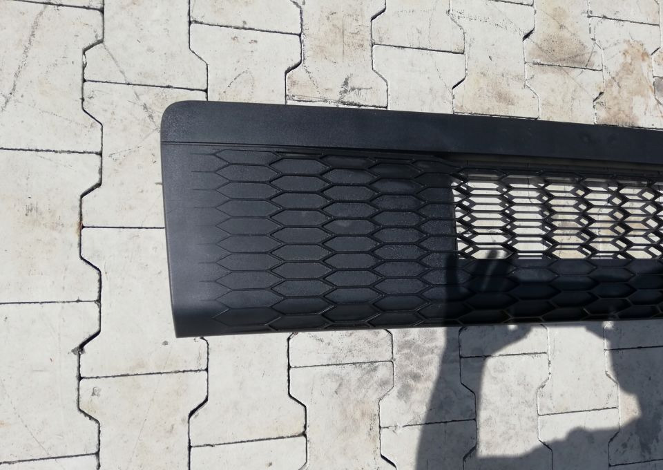 MASKA GRILL ATRAPA VOLVO FL FE 82523575 NOWY ORYG. - Grilă pentru Camion: Foto 2 MASKA GRILL ATRAPA VOLVO FL FE 82523575 NOWY ORYG. - Grilă pentru Camion: Foto 2