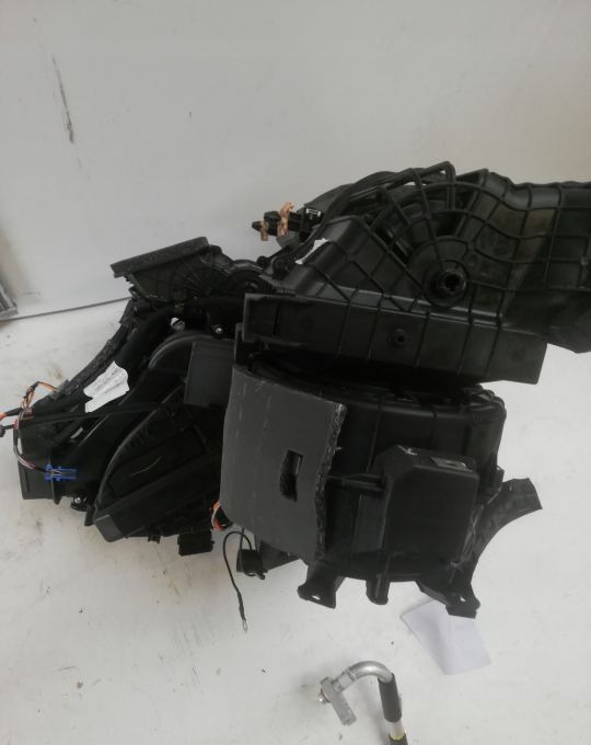 NAGRZEWNICA FIAT DOBLO, COMBO 5Z3200000 - Încălzire/ Ventilație pentru Autoutilitară: Foto 1 NAGRZEWNICA FIAT DOBLO, COMBO 5Z3200000 - Încălzire/ Ventilație pentru Autoutilitară: Foto 1