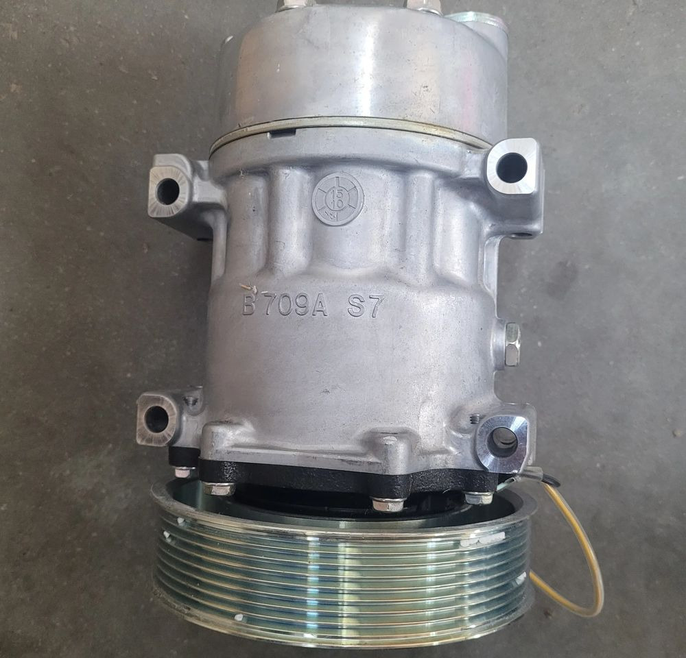 POMPA KLIMATYZACJI RENAULT RANGE T GAMA ORYGINAŁ NOWA CHWALIM116 7482492298 - Piesa de climatizare pentru Camion: Foto 2 POMPA KLIMATYZACJI RENAULT RANGE T GAMA ORYGINAŁ NOWA CHWALIM116 7482492298 - Piesa de climatizare pentru Camion: Foto 2