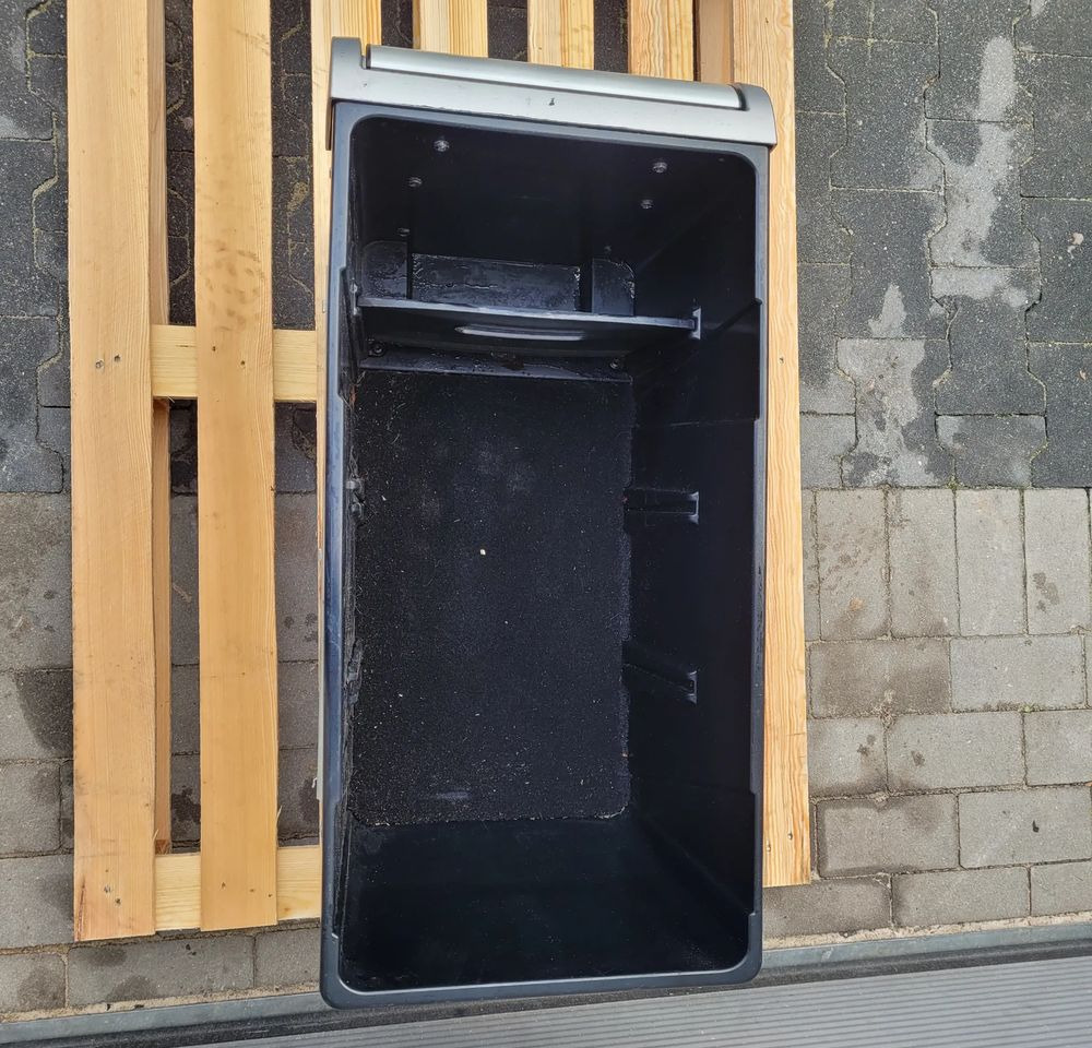 SCHOWEK BOX DAF XF 106 LIFT ORYGINAŁ CHWALIM116 - Cabină și interior pentru Camion: Foto 5 SCHOWEK BOX DAF XF 106 LIFT ORYGINAŁ CHWALIM116 - Cabină și interior pentru Camion: Foto 5